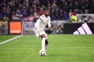 RMC：加拉塔萨雷有意奈尔斯，准备向里昂提供报价